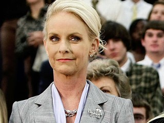 http://blogs.abcnews.com/photos/uncategorized/2008/04/16/nm_cindy_mccain_080416_mn.jpg